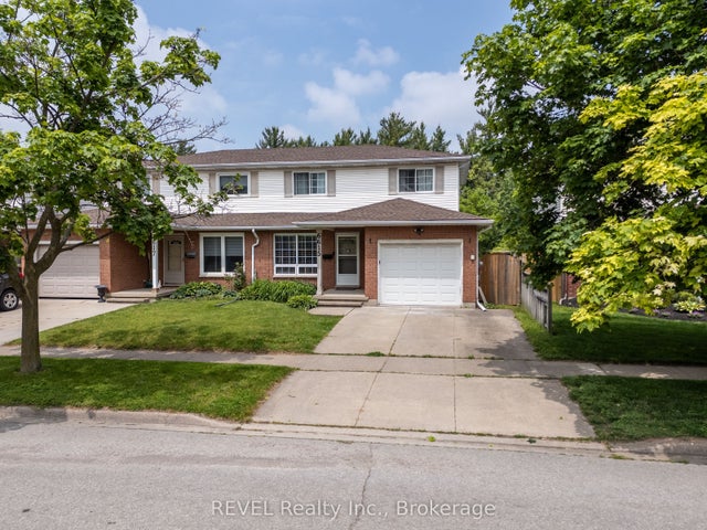 6615 Harper Drive, Niagara Falls