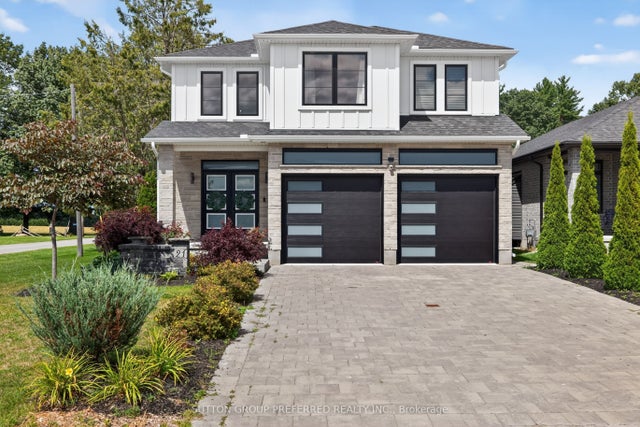 21 Armstrong Street, Strathroy-Caradoc