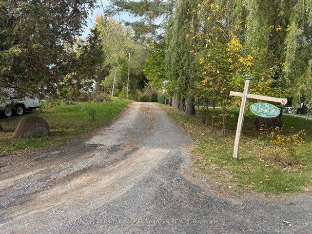 2605 Highway 17 Cumberland Highway, Orleans - Cumberland and Area