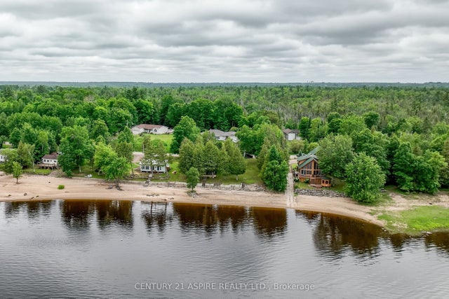 794 Forest Park Road, Laurentian Valley