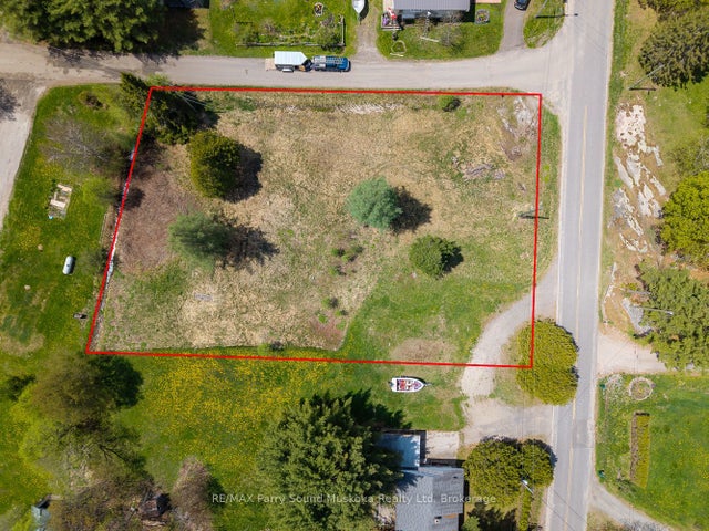 63 Pineridge Drive, McDougall