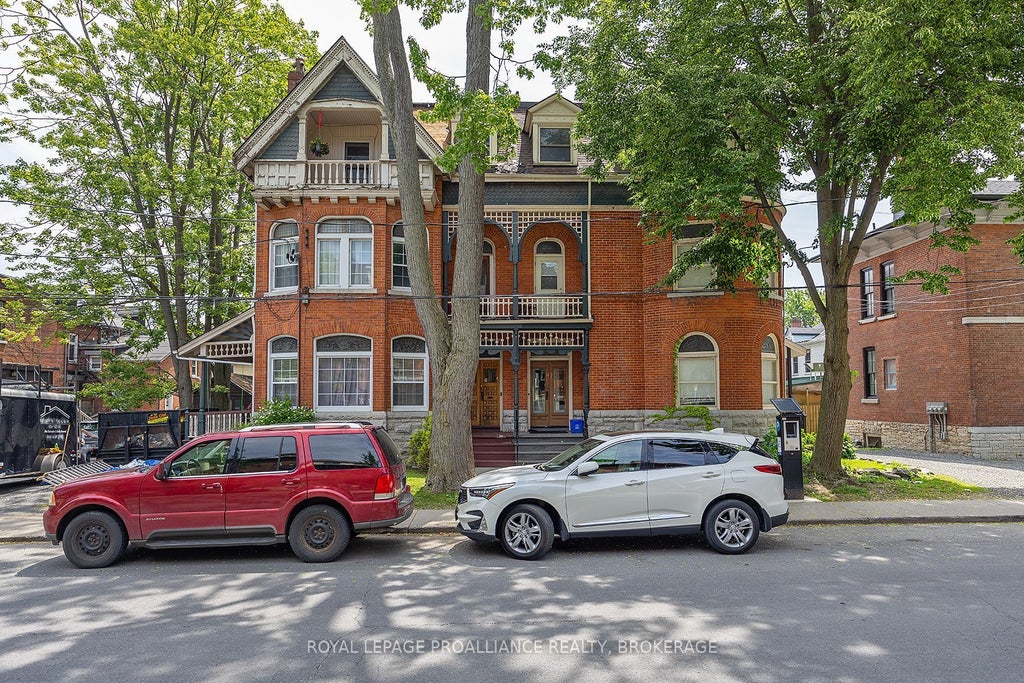 99 Bagot Street, Kingston