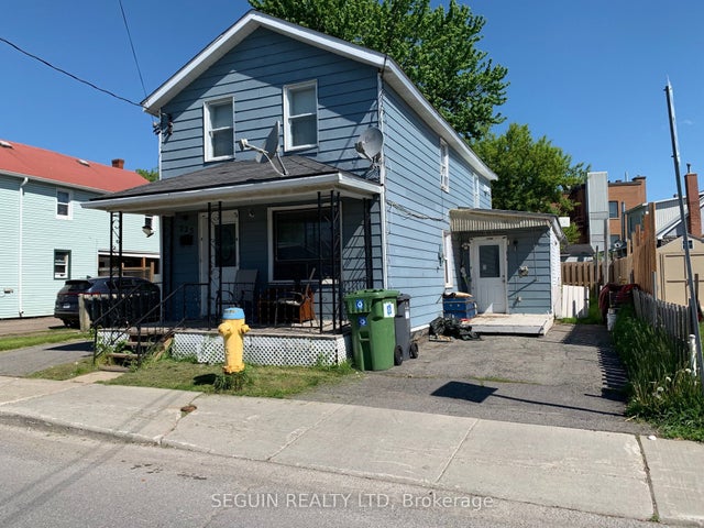 223-225 Higginson Street, Hawkesbury