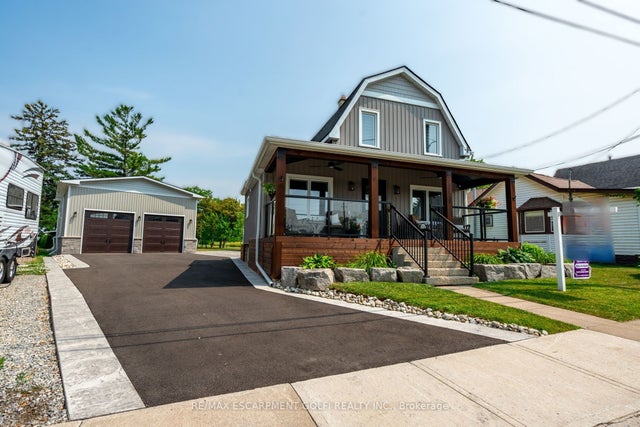 4279 East Avenue, Lincoln