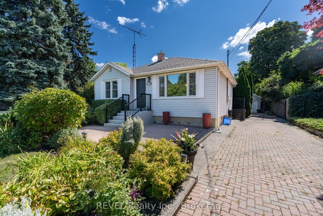 522 Mississagua Street, Niagara-on-the-Lake
