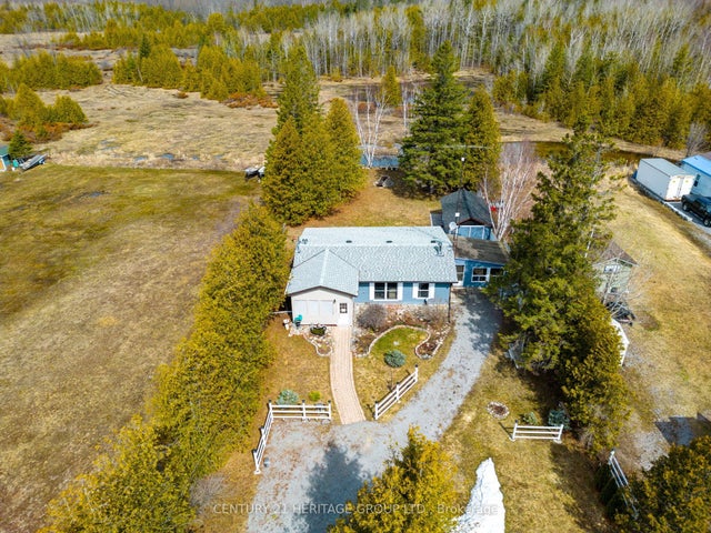220 Mcguire Beach Road, Kawartha Lakes