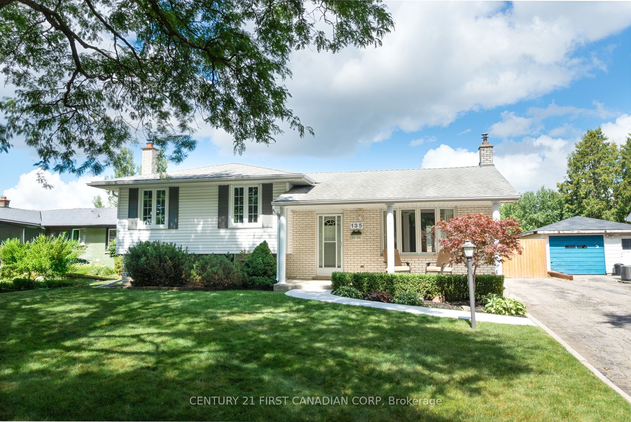 Photo of Listing #X12369789