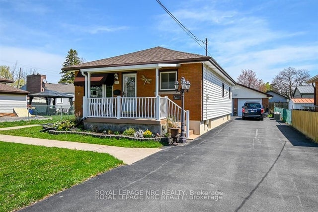 15 Kilgour Avenue, Welland