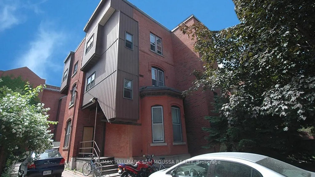 232 Cooper Street 3, Ottawa Centre