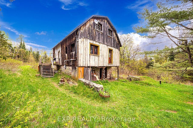 1057 Macduff Road, Highlands East