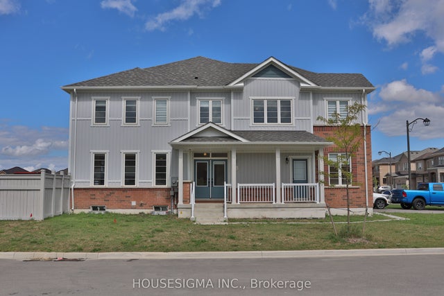 560 Red Elm Road, Shelburne