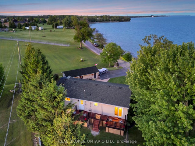 1697 Lakeshore Road, Haldimand