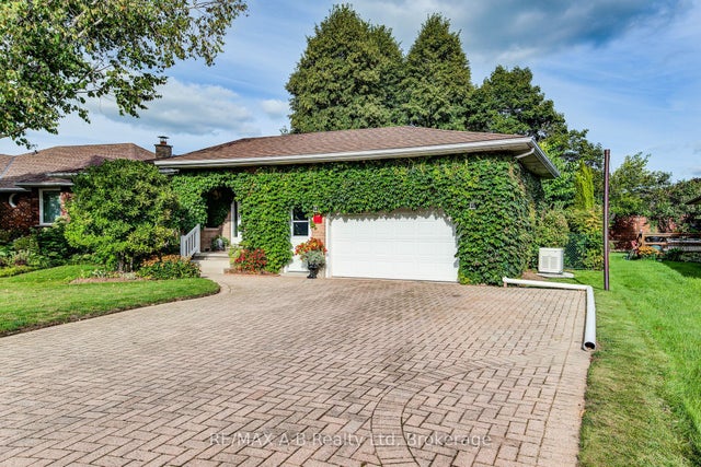 80 Queen Street, East Zorra-Tavistock