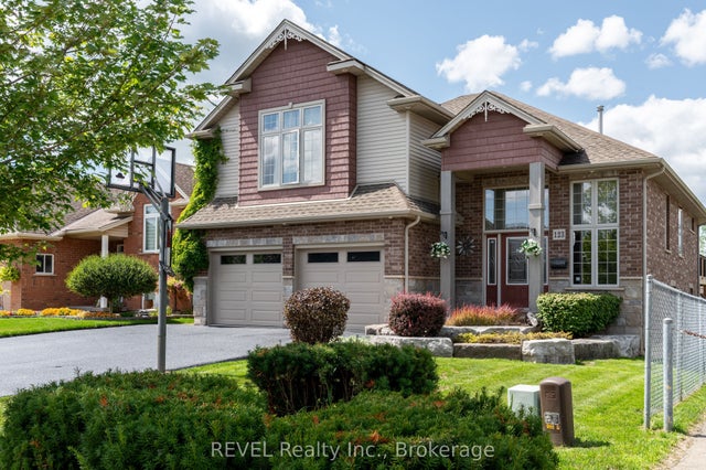 123 Michelle Court, Welland