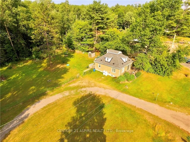 13314 60 Highway, North Algona Wilberforce