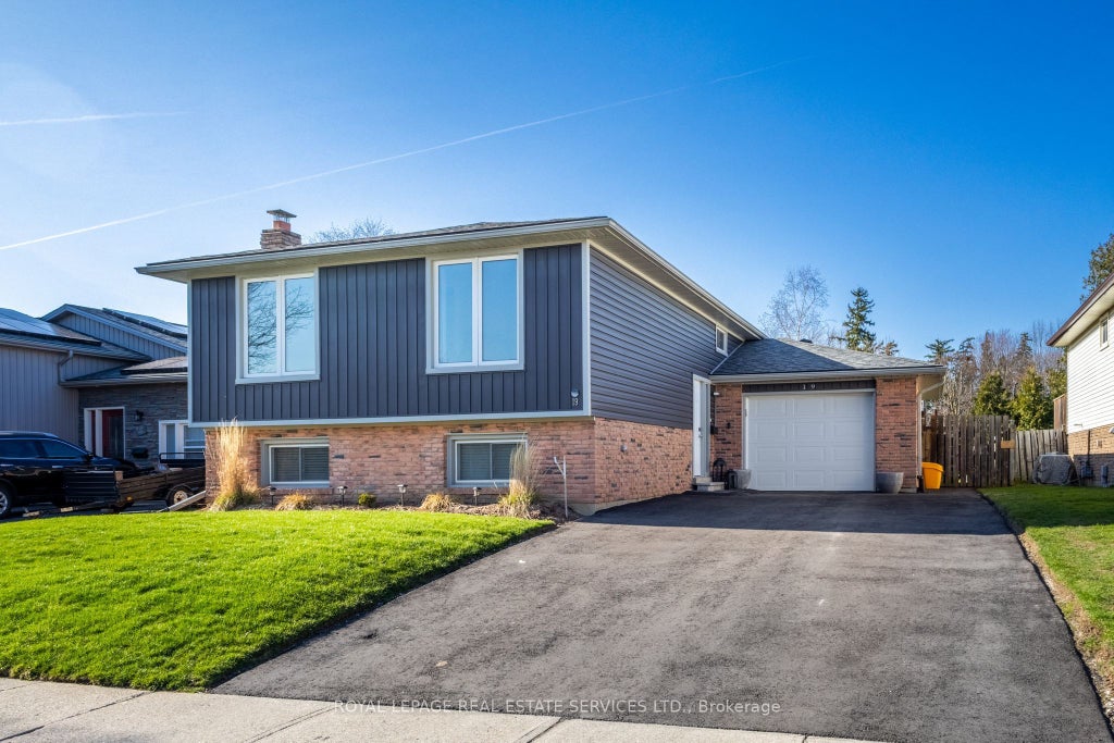 19 Southglen Road, Brant