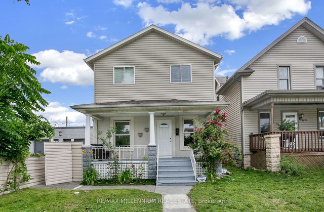1725 Highland Avenue, Windsor