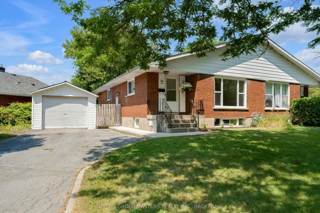 40 Crescent Drive, Kingston