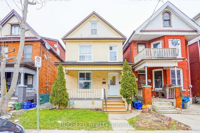 30 Arthur Avenue N, Hamilton