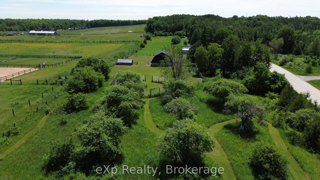 125 Lake Drive, West Grey