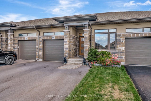 90 Covington Crescent, Belleville