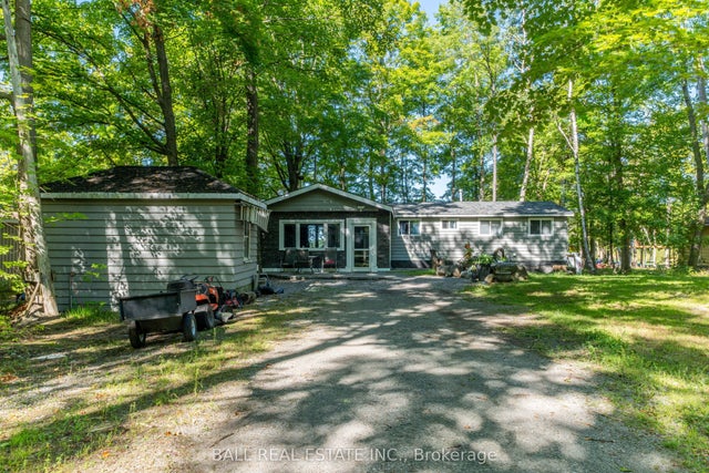 21 Cedar Bay Road N, Curve Lake First Nation 35