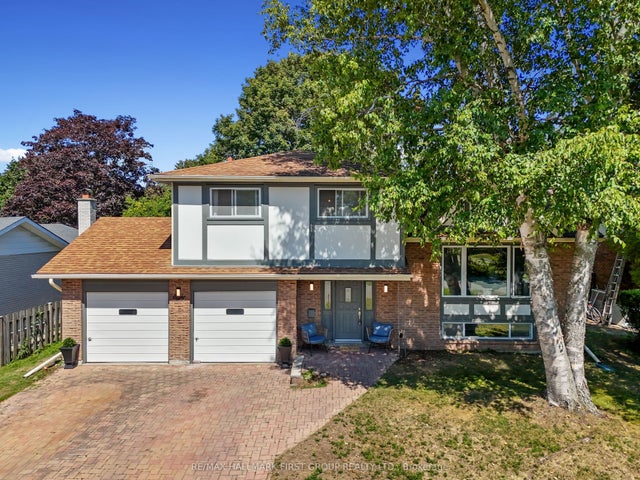 8 Ravensdale Road, Cobourg