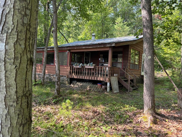 B207 Lot43 B207 Lot 43 Island E, The Archipelago