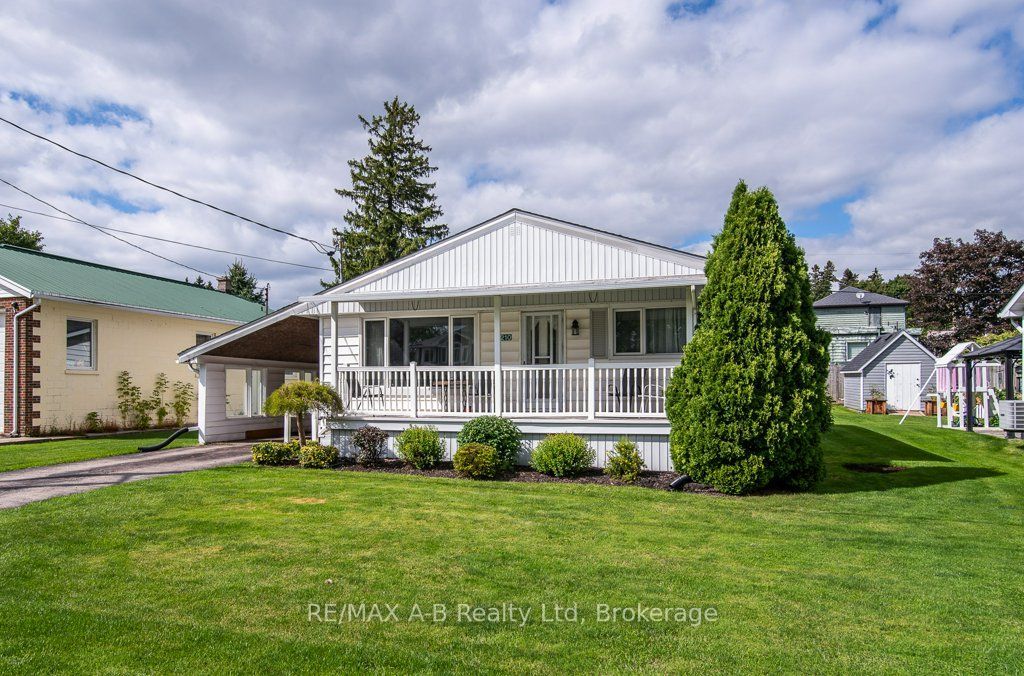 2210 William Shakespeare Street, Perth East