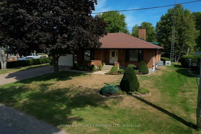 5701 Cherry Street, South Dundas
