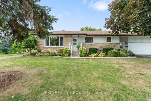 421 Dundas Street W, Greater Napanee