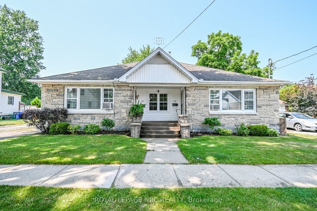 732-734 Steele Street, Port Colborne