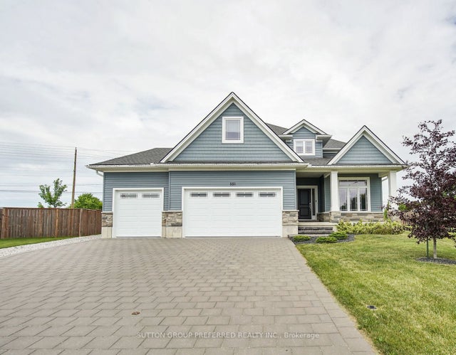 551 Scenic Court, Warwick