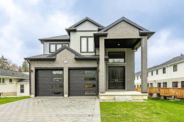 3328 Oriole Drive, London South