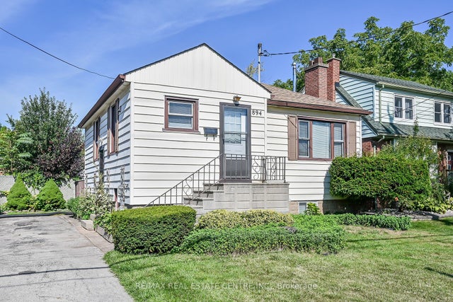 894 Garth Street, Hamilton