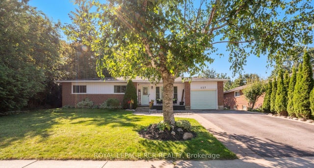 127 Jane Street, Shelburne