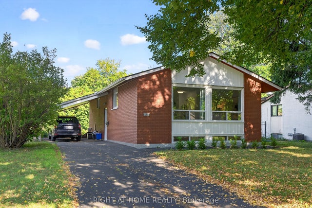 1153 Adirondack Drive, Parkway Park - Queensway Terrace S and Area