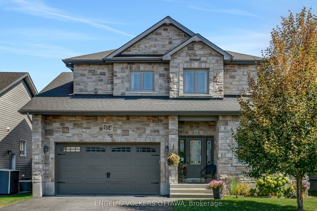 304 Colmar Street, Russell