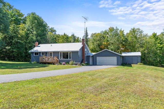 1004 Rosseau Lake 1 Road, Muskoka Lakes
