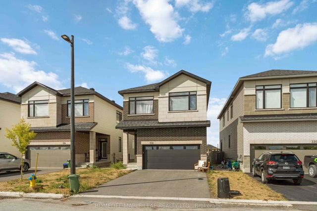 332 Monticello Avenue, Kanata