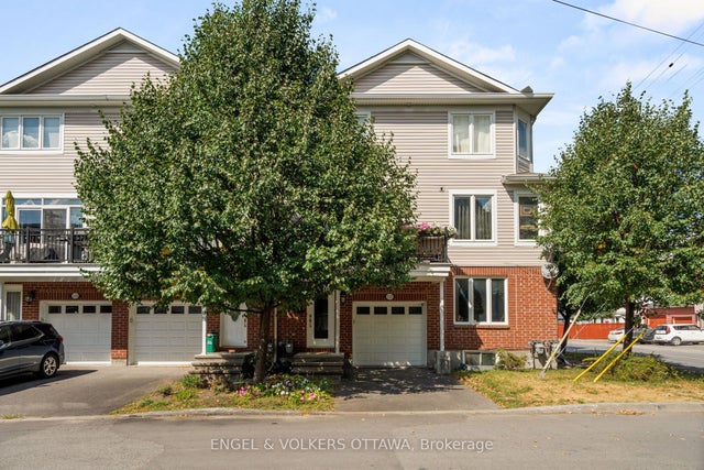 1137 Rockingham Avenue, Billings Bridge - Riverside Park and Area