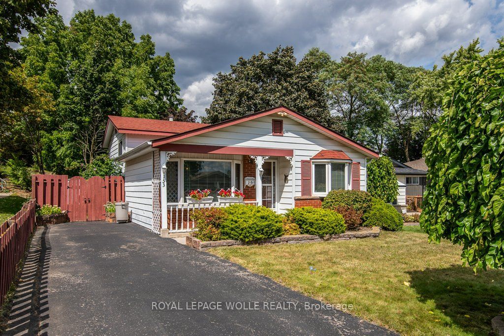 153 Pinedale Drive, Kitchener