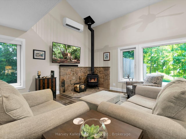 15 Victoria Street, Seguin