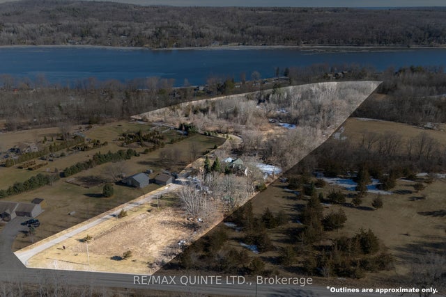 636 Glen Ross Road, Quinte West