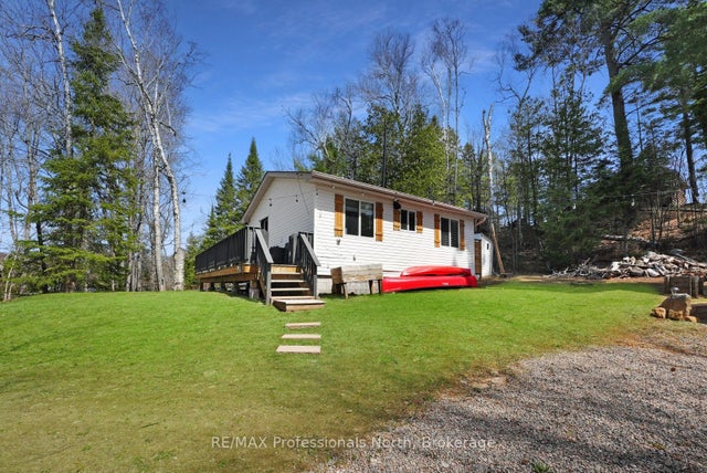 1419 Clement Lake Road, Highlands East