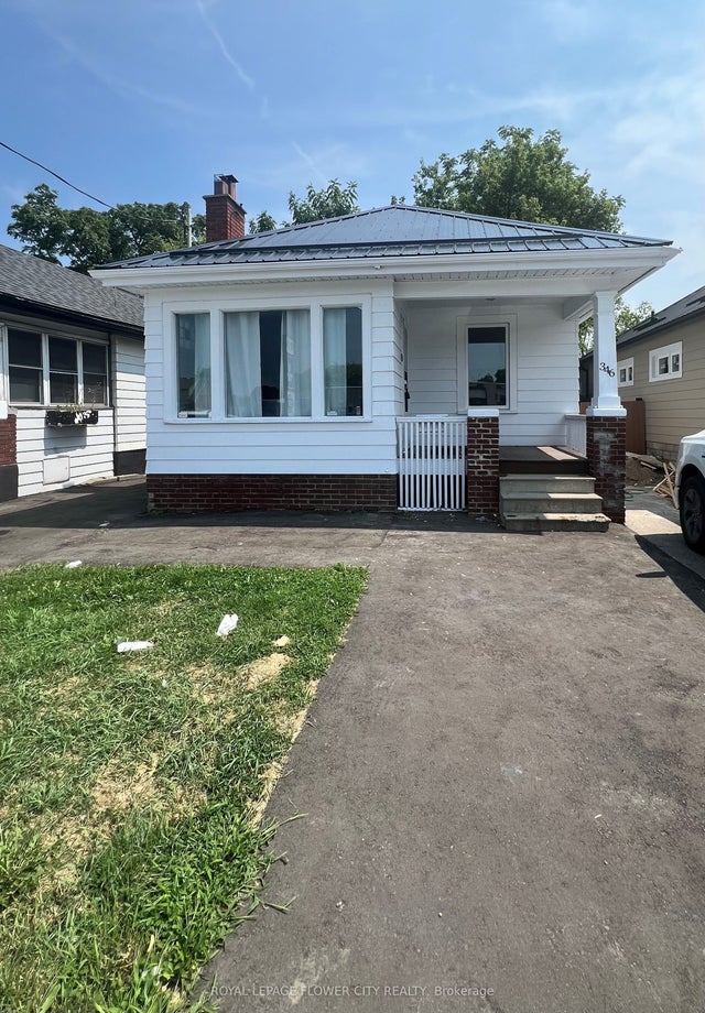 346 Wharncliffe Road S, London South