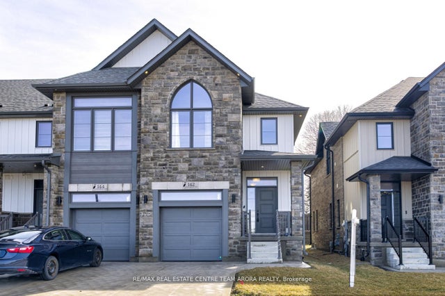 142 Queensbrook Crescent, Cambridge