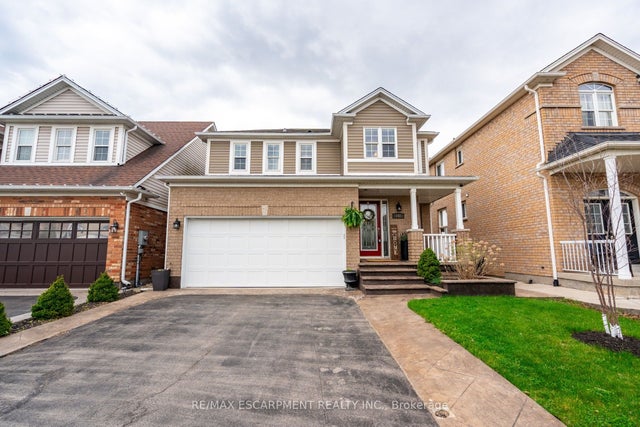 141 Voyager Pass, Hamilton