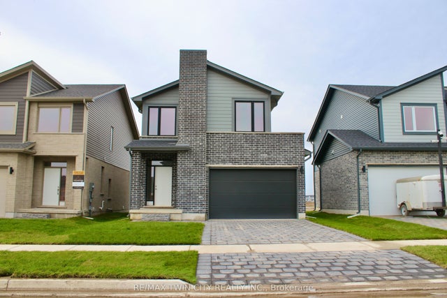 2278 Southport Crescent, London South