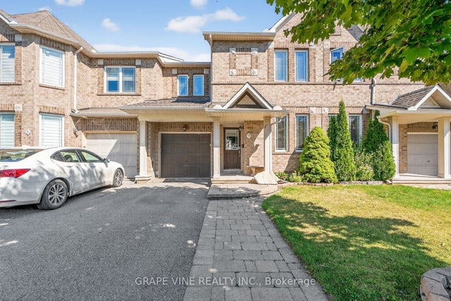 9 Stoneleigh Street, Barrhaven